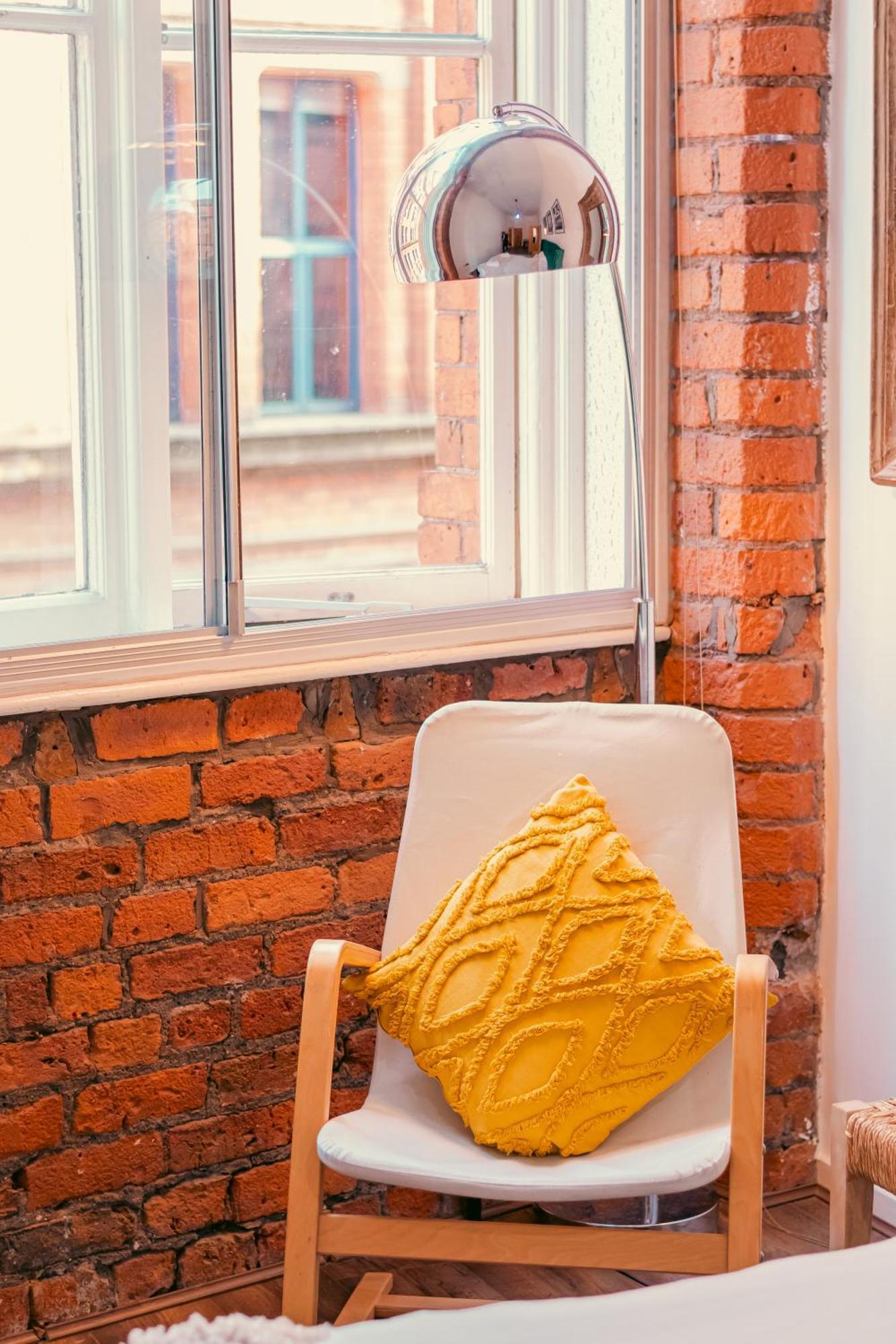Chic Georgian Flat In Central Манчестър Екстериор снимка