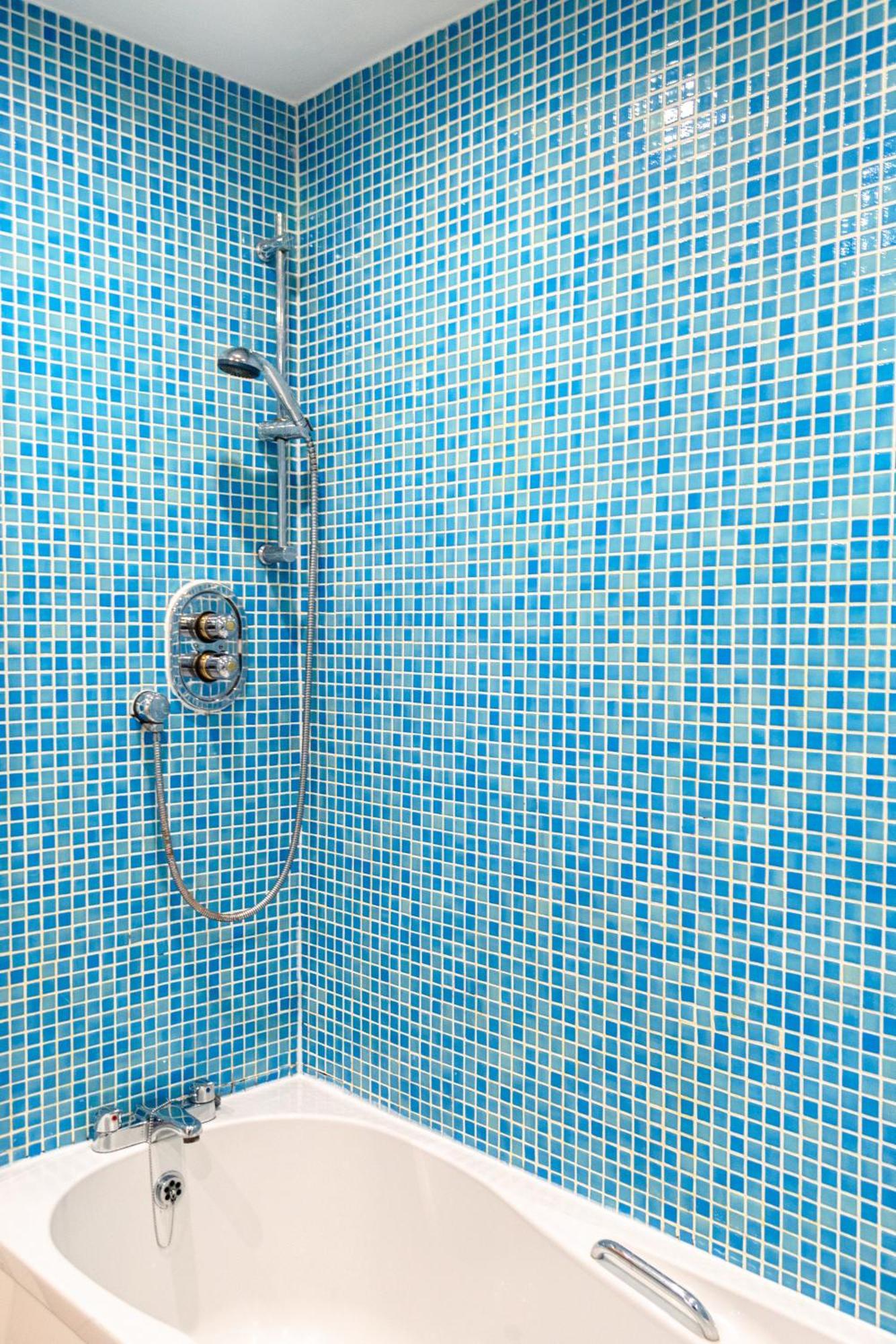 Chic Georgian Flat In Central Манчестър Екстериор снимка